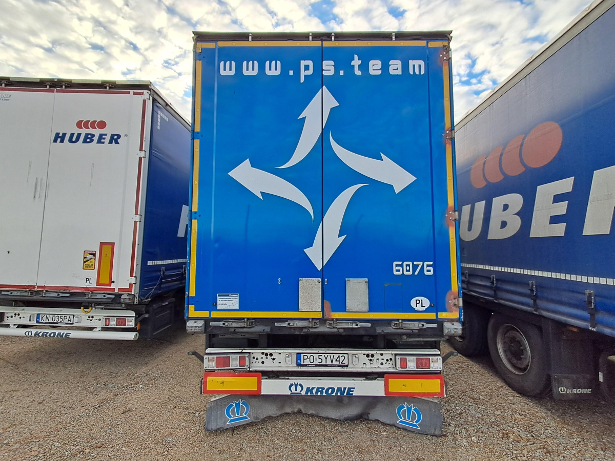 KRONE SD KURTYNOWA - Curtainsider trailer: picture 5 KRONE SD KURTYNOWA - Curtainsider trailer: picture 5