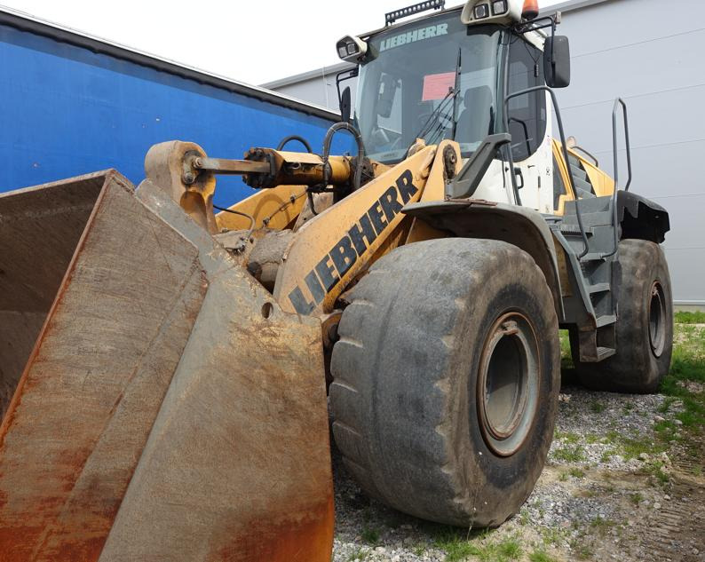 Ładowarka kołowa LIEBHERR L566 2PLUS2 - 2011 - 190kW - 18932 mth - Wheel loader: picture 1 Ładowarka kołowa LIEBHERR L566 2PLUS2 - 2011 - 190kW - 18932 mth - Wheel loader: picture 1