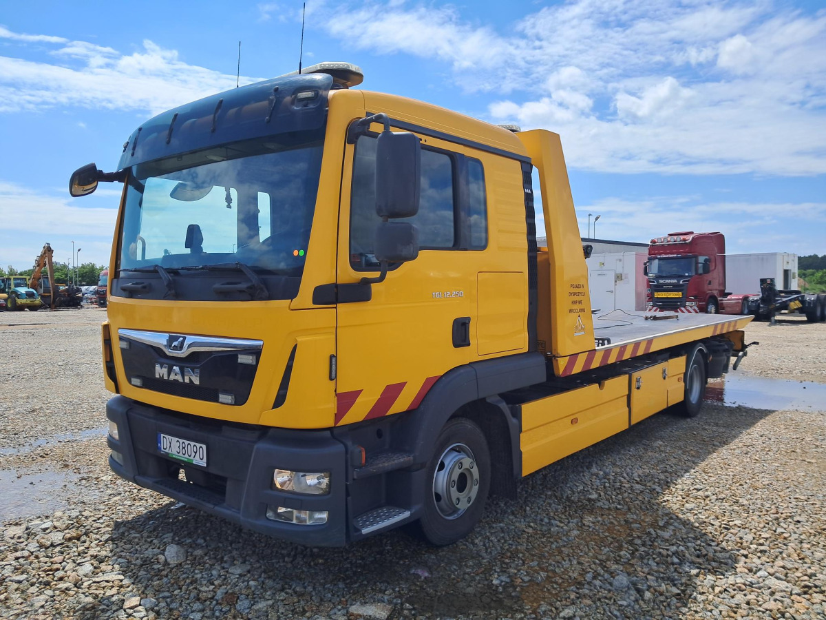 MAN TGL 12.250 4X2 BL AUTOLAWETA - Tow truck: picture 2 MAN TGL 12.250 4X2 BL AUTOLAWETA - Tow truck: picture 2