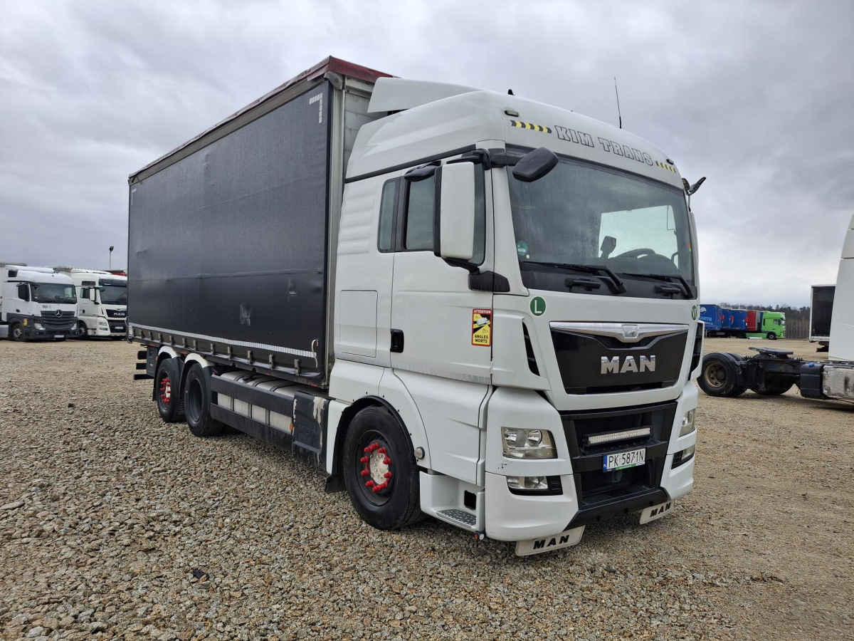 MAN TGX SOLÓWKA - Curtainsider truck: picture 1 MAN TGX SOLÓWKA - Curtainsider truck: picture 1