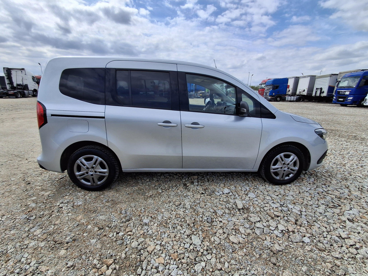 MERCEDES BENZ CITAN MINIVAN - Car: picture 4 MERCEDES BENZ CITAN MINIVAN - Car: picture 4
