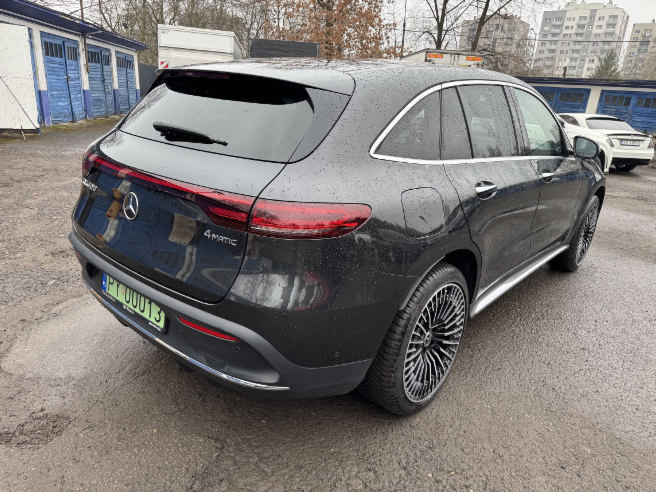 MERCEDES BENZ EQC 400 4MATIC SUV - SUV: picture 4 MERCEDES BENZ EQC 400 4MATIC SUV - SUV: picture 4