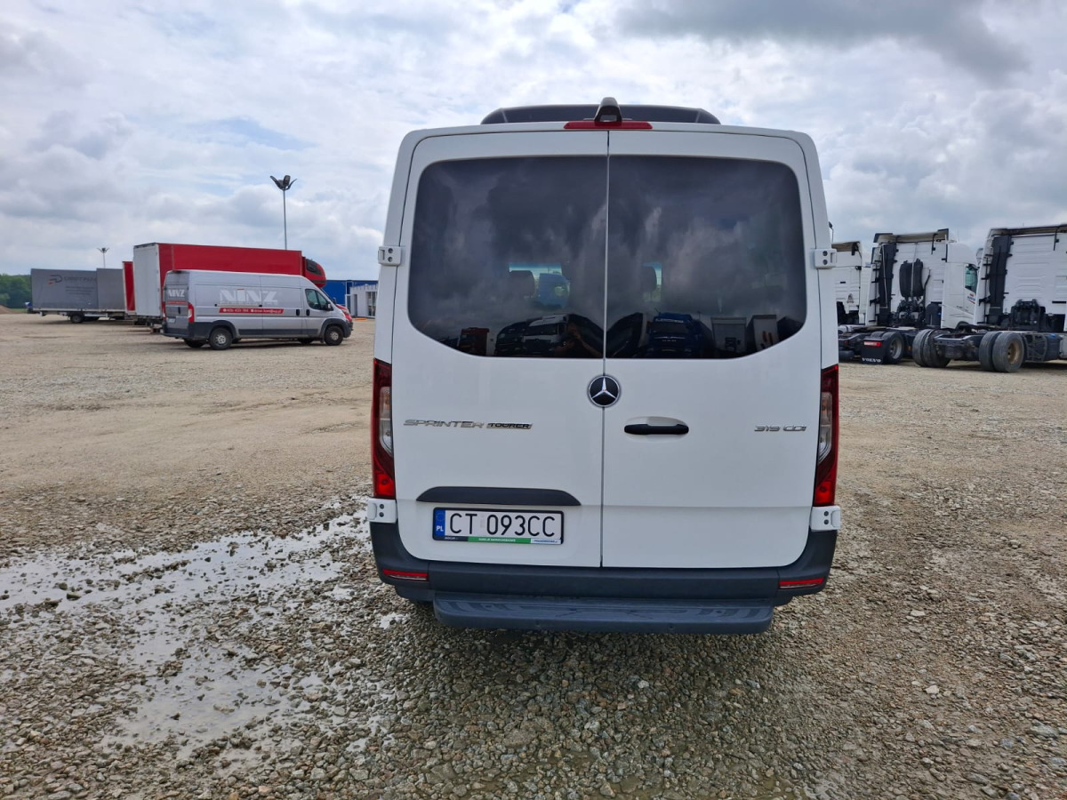 MERCEDES BENZ SPRINTER VAN - Car: picture 5 MERCEDES BENZ SPRINTER VAN - Car: picture 5