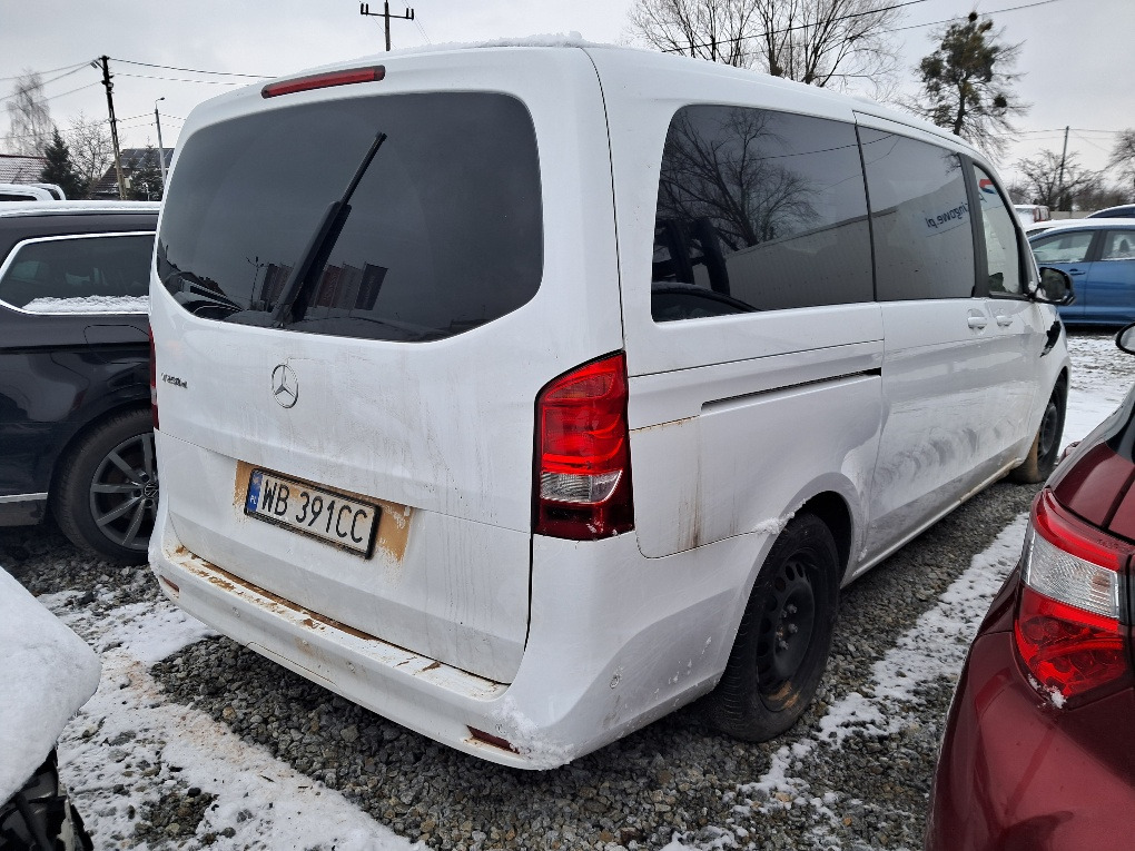 MERCEDES BENZ V 250 d VAN - Car: picture 4 MERCEDES BENZ V 250 d VAN - Car: picture 4