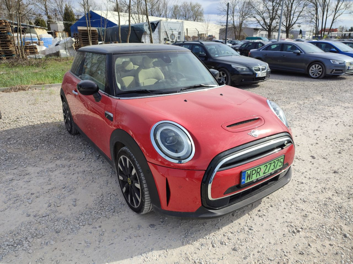 MINI Cooper SE Classic Trim HATCHBACK - Hatchback: picture 1 MINI Cooper SE Classic Trim HATCHBACK - Hatchback: picture 1