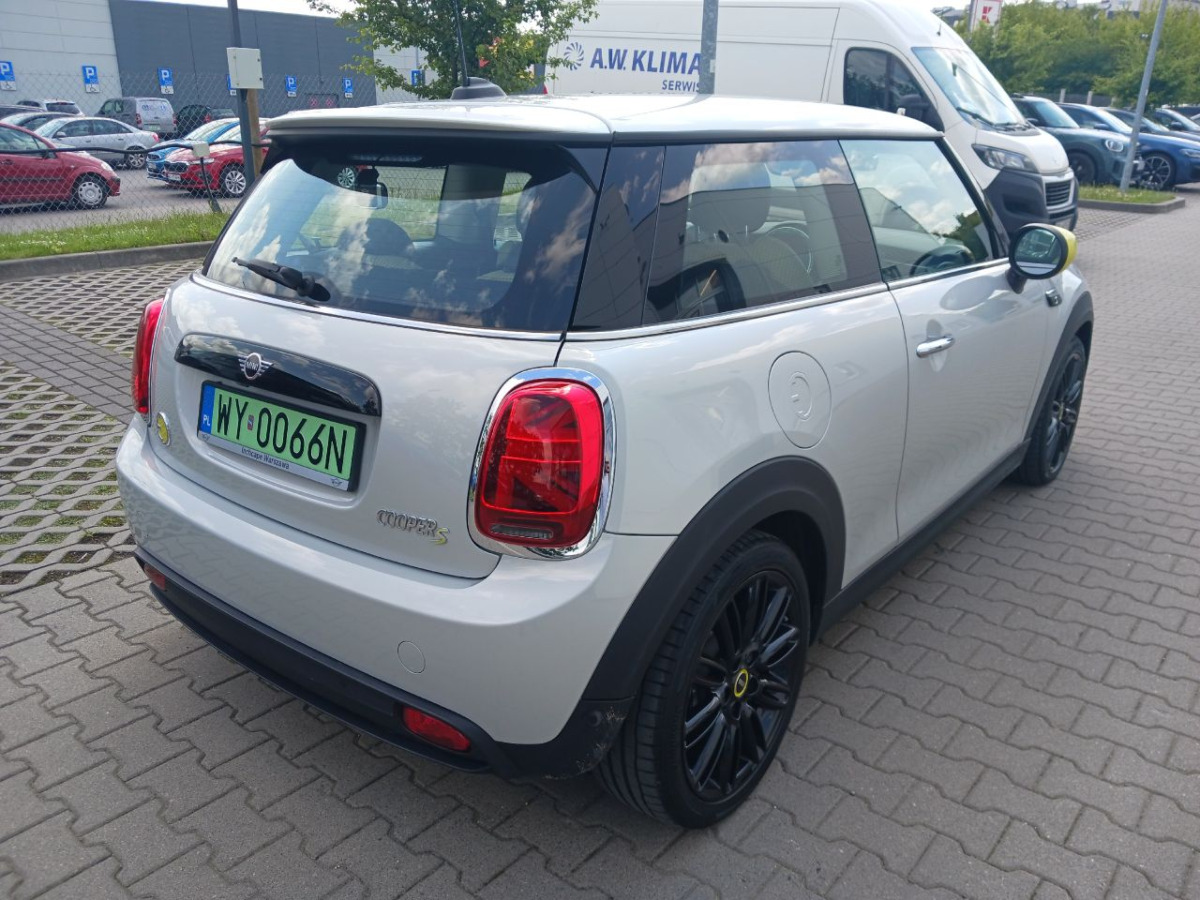 MINI Cooper SE Classic Trim HATCHBACK - Hatchback: picture 3 MINI Cooper SE Classic Trim HATCHBACK - Hatchback: picture 3