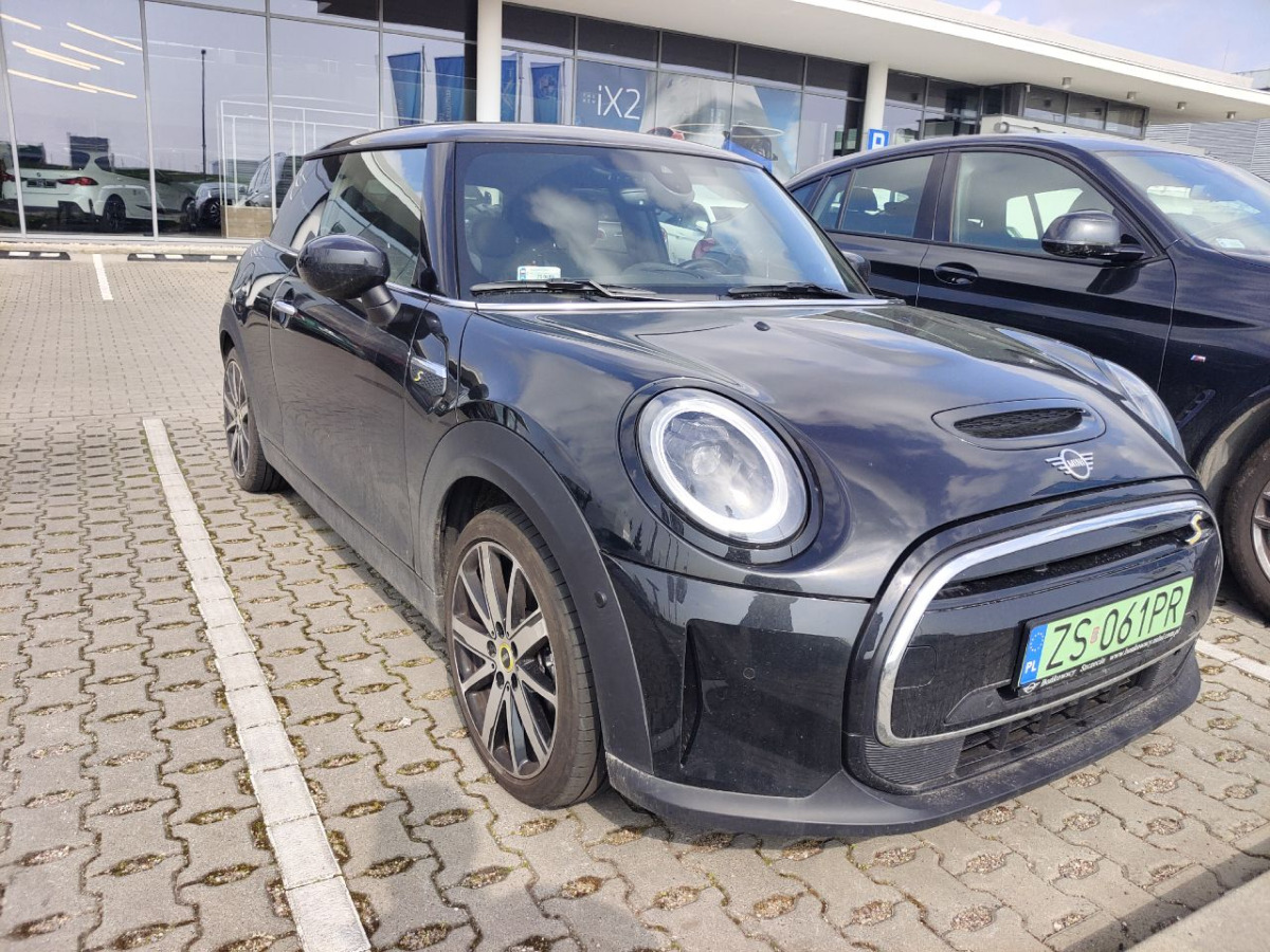 MINI Cooper SE HATCHBACK - Hatchback: picture 1 MINI Cooper SE HATCHBACK - Hatchback: picture 1