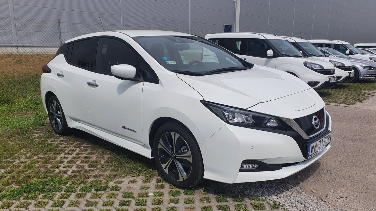 NISSAN LEAF HATCHBACK - Hatchback: picture 1 NISSAN LEAF HATCHBACK - Hatchback: picture 1