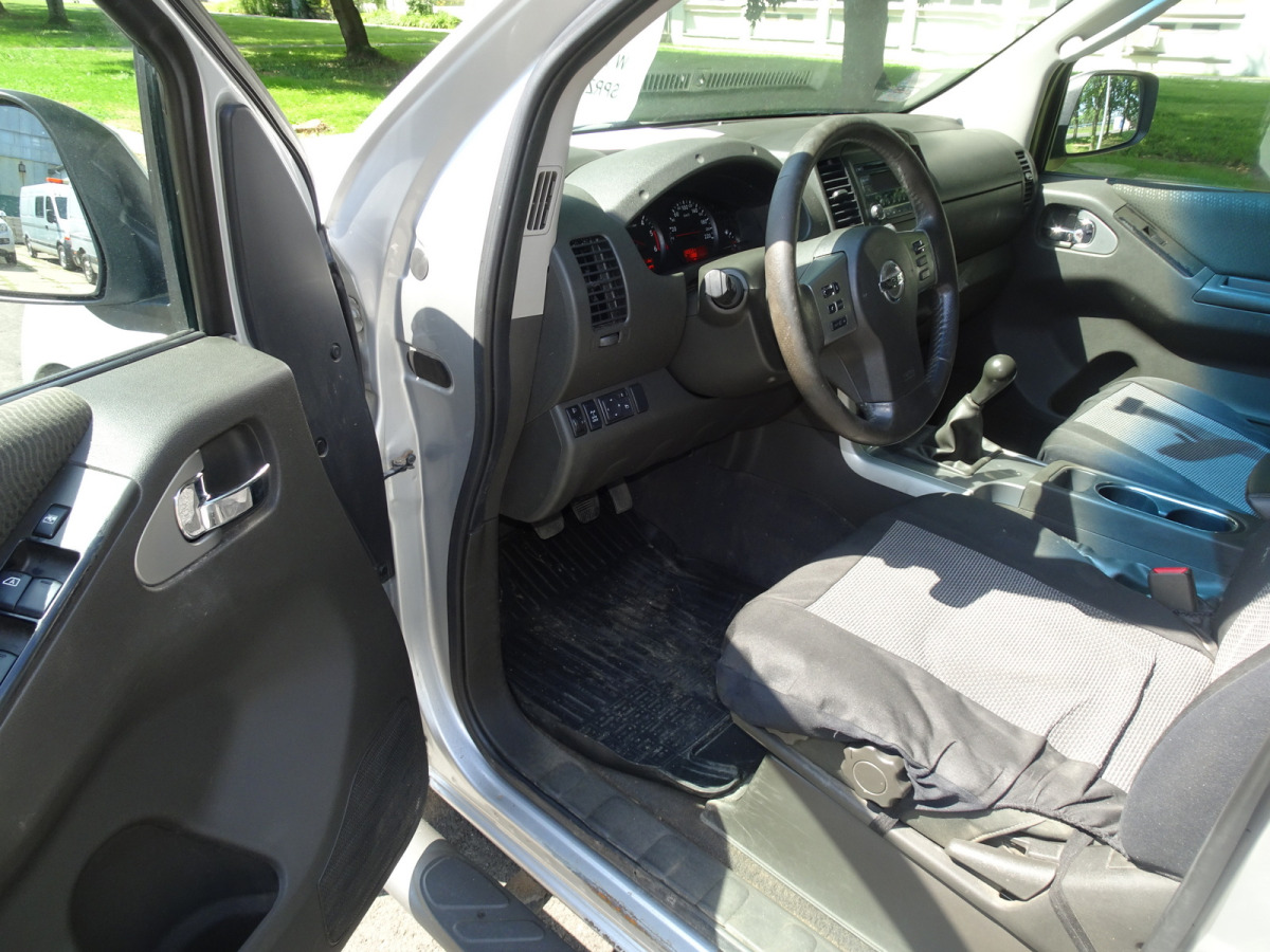 NISSAN NAVARA PICK-UP - Pickup truck: picture 5 NISSAN NAVARA PICK-UP - Pickup truck: picture 5