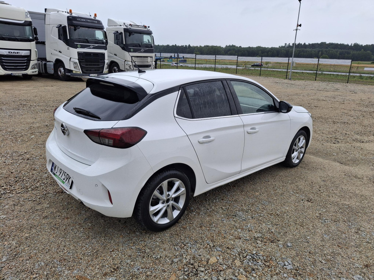 OPEL CORSA HATCHBACK - Hatchback: picture 5 OPEL CORSA HATCHBACK - Hatchback: picture 5