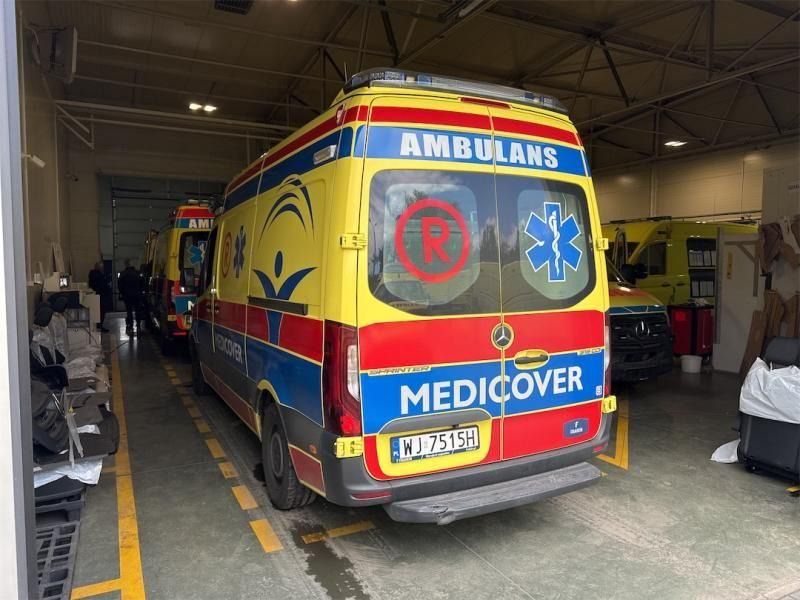 MERCEDES BENZ SPRINTER KARETKA-AMBULANS SPECJALNY - Other machinery: picture 4 MERCEDES BENZ SPRINTER KARETKA-AMBULANS SPECJALNY - Other machinery: picture 4