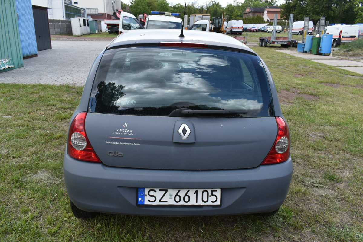 RENAULT CLIO HATCHBACK - Hatchback: picture 4 RENAULT CLIO HATCHBACK - Hatchback: picture 4