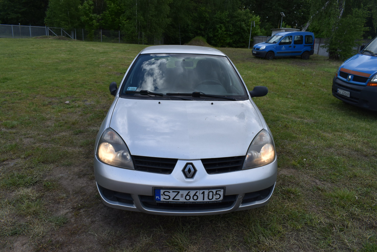 RENAULT CLIO HATCHBACK - Hatchback: picture 3 RENAULT CLIO HATCHBACK - Hatchback: picture 3