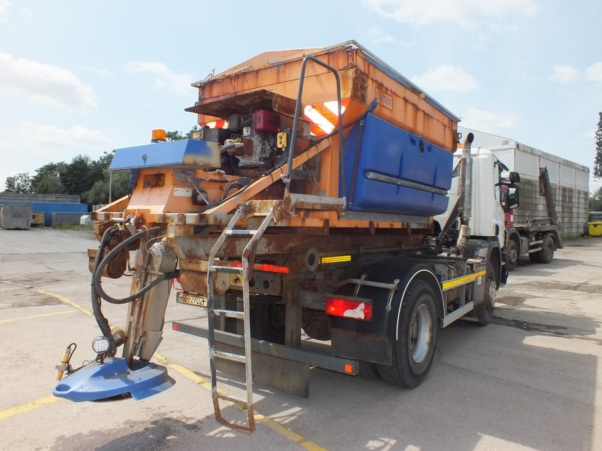 SCANIA P250 SPECJALISTYCZNY - Snow removal vehicle: picture 4 SCANIA P250 SPECJALISTYCZNY - Snow removal vehicle: picture 4