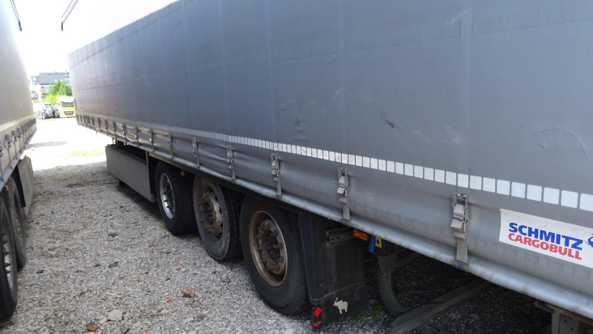 SCHMITZ CARGOBULL FIRANA - Curtainsider trailer: picture 1 SCHMITZ CARGOBULL FIRANA - Curtainsider trailer: picture 1
