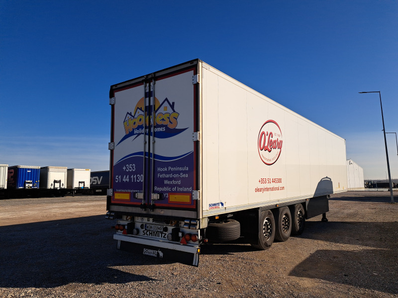 SCHMITZ CARGOBULL SCB*S3B CHŁODNIA - Refrigerator trailer: picture 3 SCHMITZ CARGOBULL SCB*S3B CHŁODNIA - Refrigerator trailer: picture 3