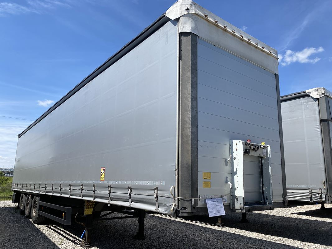 SCHMITZ CARGOBULL SCB S3T FIRANA - Curtainsider trailer: picture 1 SCHMITZ CARGOBULL SCB S3T FIRANA - Curtainsider trailer: picture 1