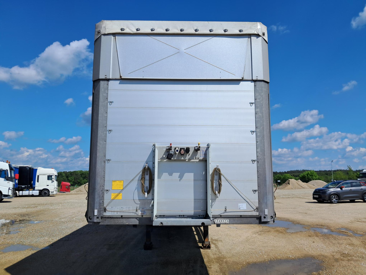 SCHMITZ CARGOBULL SCBS3T KURTYNOWA - Curtainsider trailer: picture 3 SCHMITZ CARGOBULL SCBS3T KURTYNOWA - Curtainsider trailer: picture 3