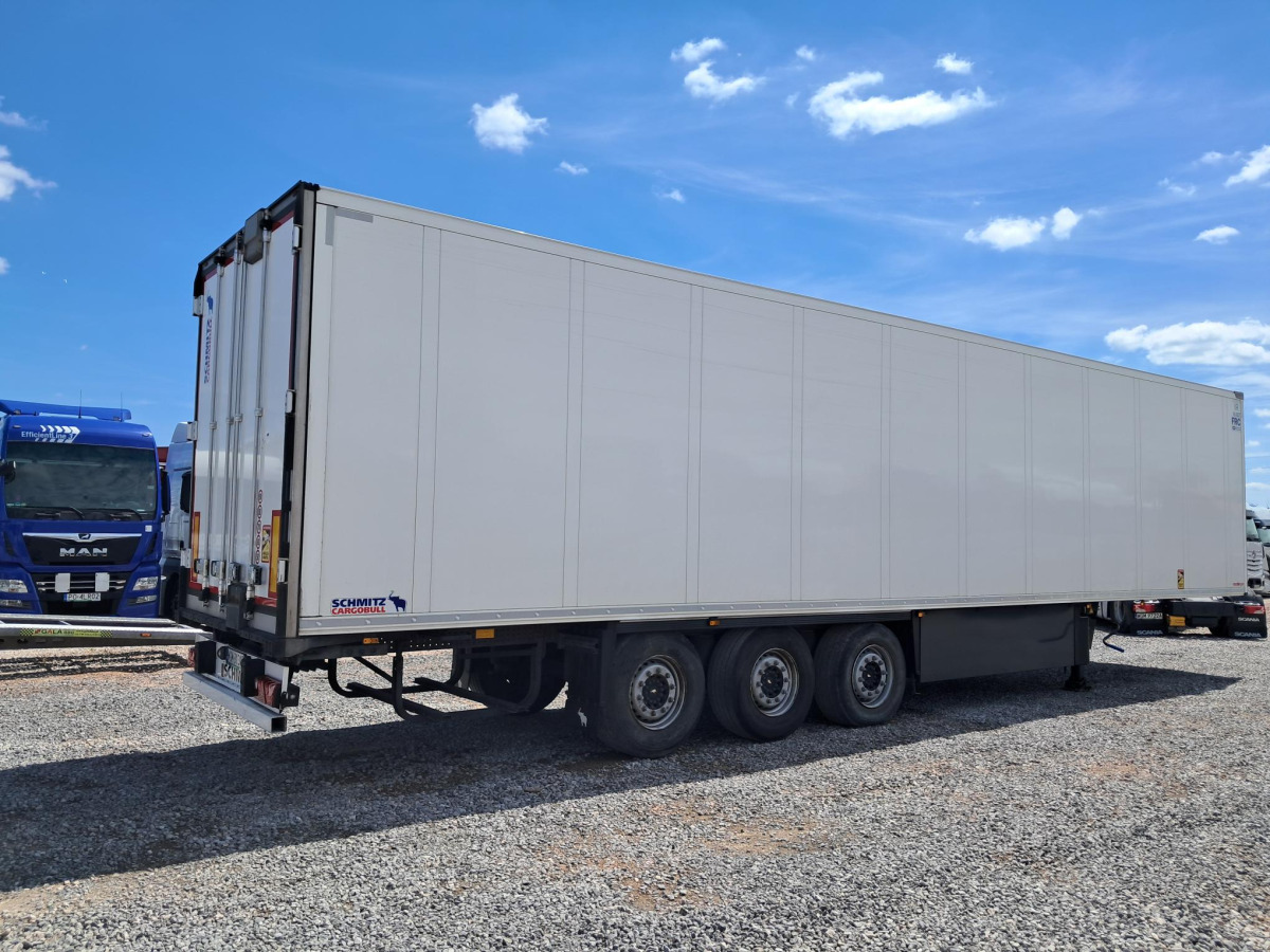 SCHMITZ CARGOBULL SKO 24/L-13.4 FP COOL V7 CHŁODNIA - Refrigerator semi-trailer: picture 5 SCHMITZ CARGOBULL SKO 24/L-13.4 FP COOL V7 CHŁODNIA - Refrigerator semi-trailer: picture 5