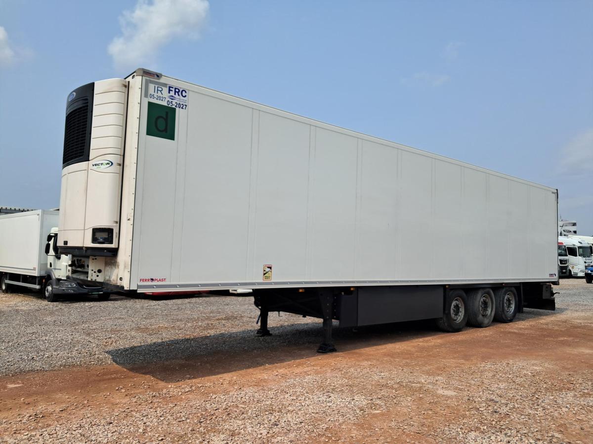 SCHMITZ CARGOBULL SKO 24/L-13. FP COOL V7 CHŁODNIA - Refrigerator semi-trailer: picture 2 SCHMITZ CARGOBULL SKO 24/L-13. FP COOL V7 CHŁODNIA - Refrigerator semi-trailer: picture 2