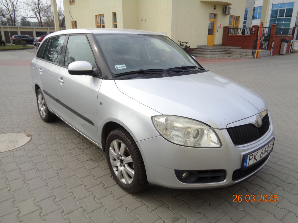 SKODA FABIA KOMBI - Car: picture 1 SKODA FABIA KOMBI - Car: picture 1