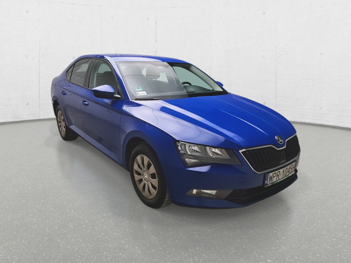 SKODA SUPERB LIFTBACK - Sedan: picture 1 SKODA SUPERB LIFTBACK - Sedan: picture 1