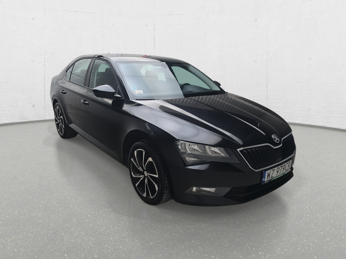 SKODA SUPERB LIFTBACK - Car: picture 2 SKODA SUPERB LIFTBACK - Car: picture 2