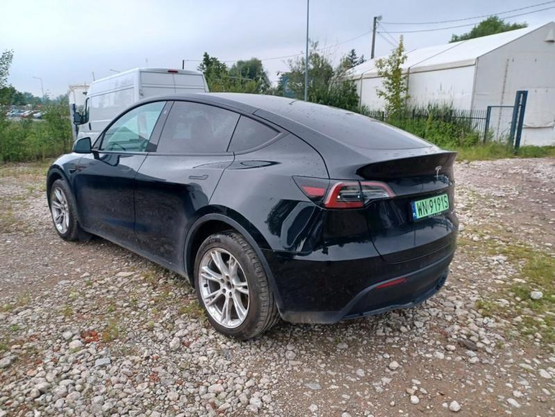 TESLA MODEL Y HATCHBACK - Hatchback: picture 4 TESLA MODEL Y HATCHBACK - Hatchback: picture 4