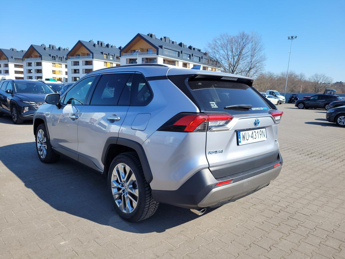 TOYOTA RAV4 SUV - SUV: picture 4 TOYOTA RAV4 SUV - SUV: picture 4