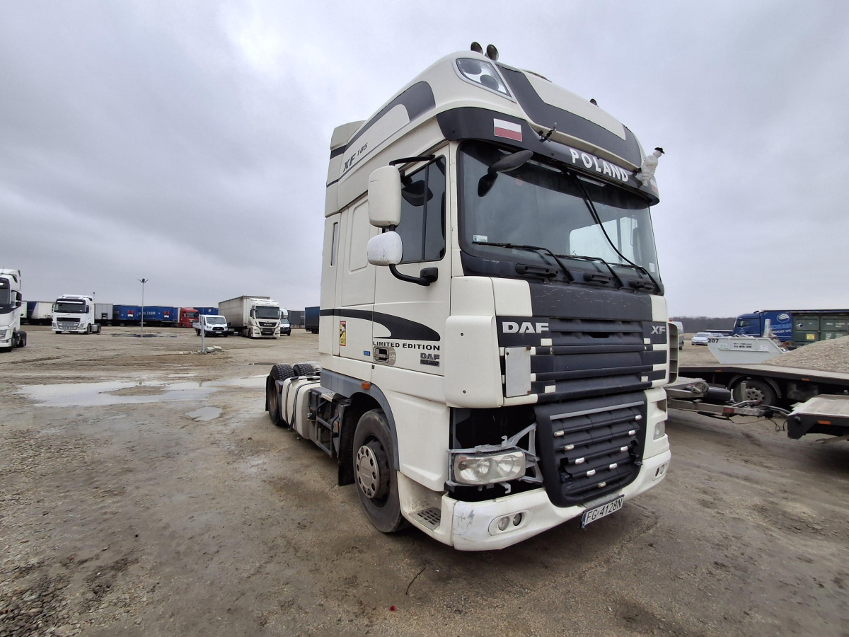 DAF FT XF CIĄGNIK SIODŁOWY - Tractor unit: picture 1 DAF FT XF CIĄGNIK SIODŁOWY - Tractor unit: picture 1