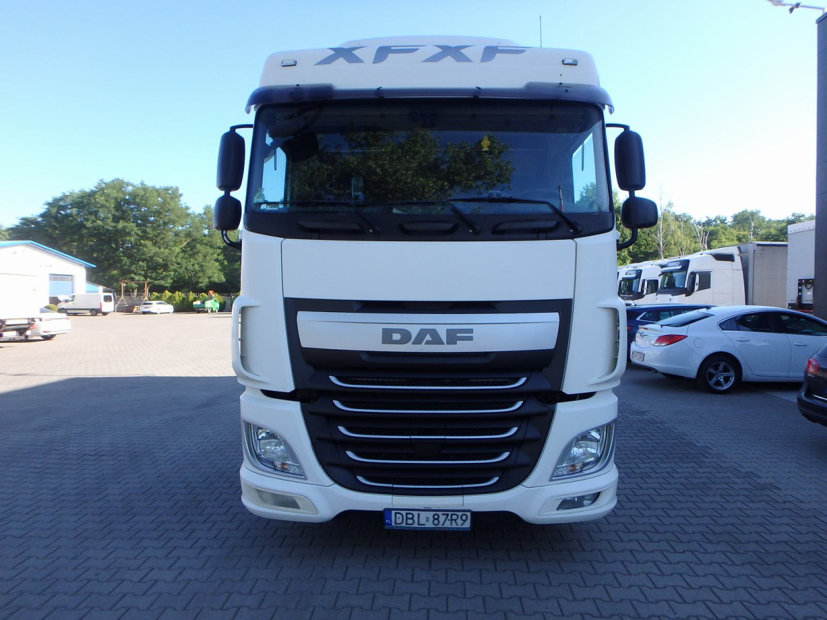 DAF XF 460 CIĄGNIK SIODŁOWY - Tractor unit: picture 3 DAF XF 460 CIĄGNIK SIODŁOWY - Tractor unit: picture 3