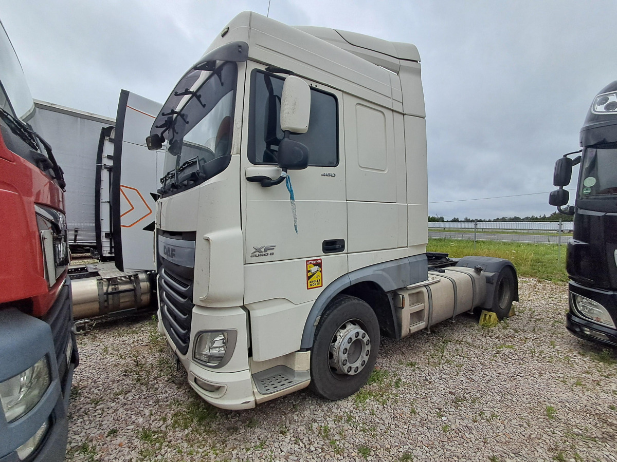 DAF XF 460 CIĄGNIK SIODŁOWY - Tractor unit: picture 2 DAF XF 460 CIĄGNIK SIODŁOWY - Tractor unit: picture 2