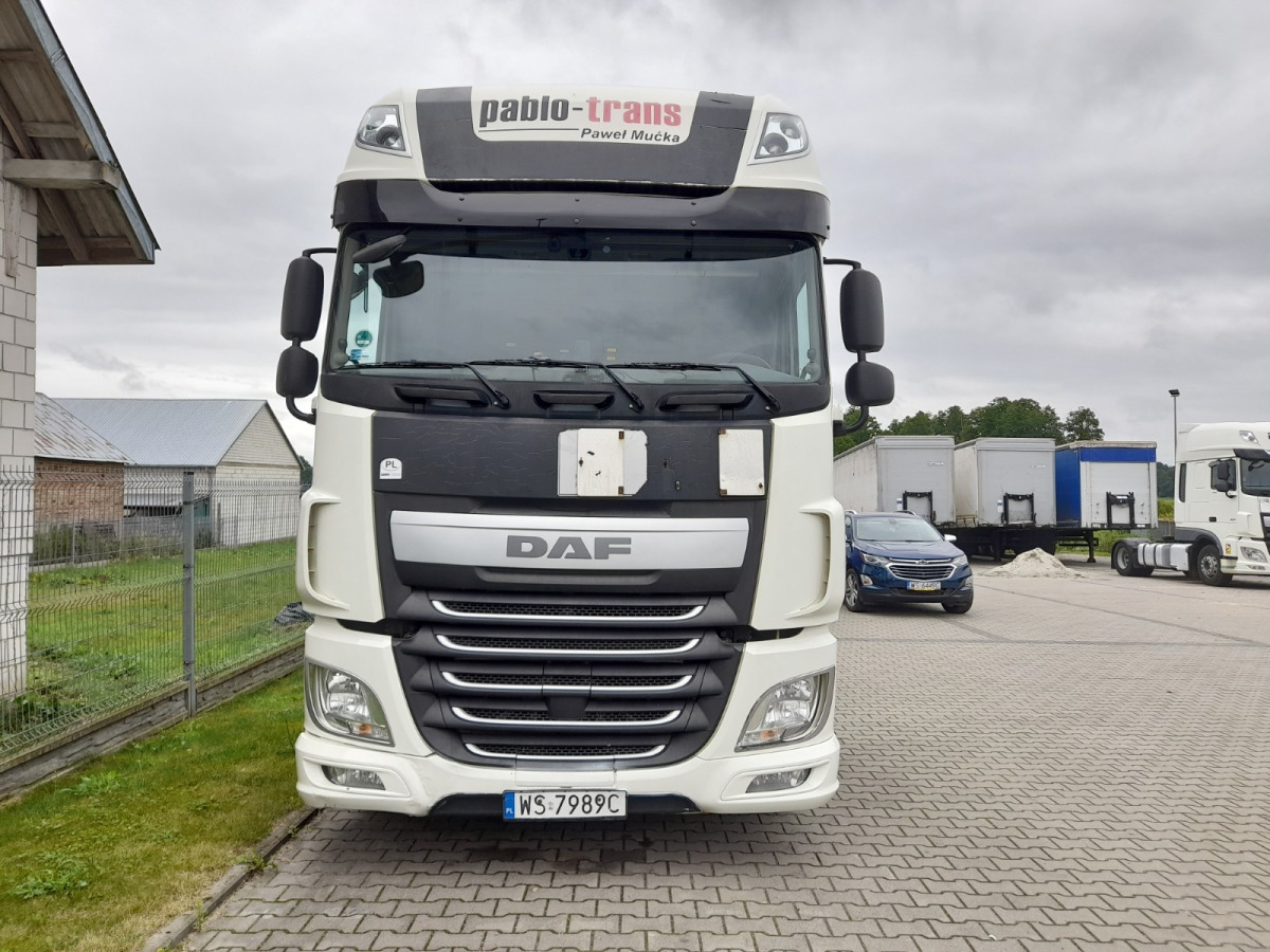 DAF XF 460 CIĄGNIK SIODŁOWY - Tractor unit: picture 3 DAF XF 460 CIĄGNIK SIODŁOWY - Tractor unit: picture 3
