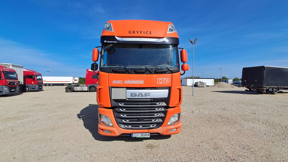 DAF XF 460 FT CIĄGNIK SIODŁOWY - Tractor unit: picture 3 DAF XF 460 FT CIĄGNIK SIODŁOWY - Tractor unit: picture 3