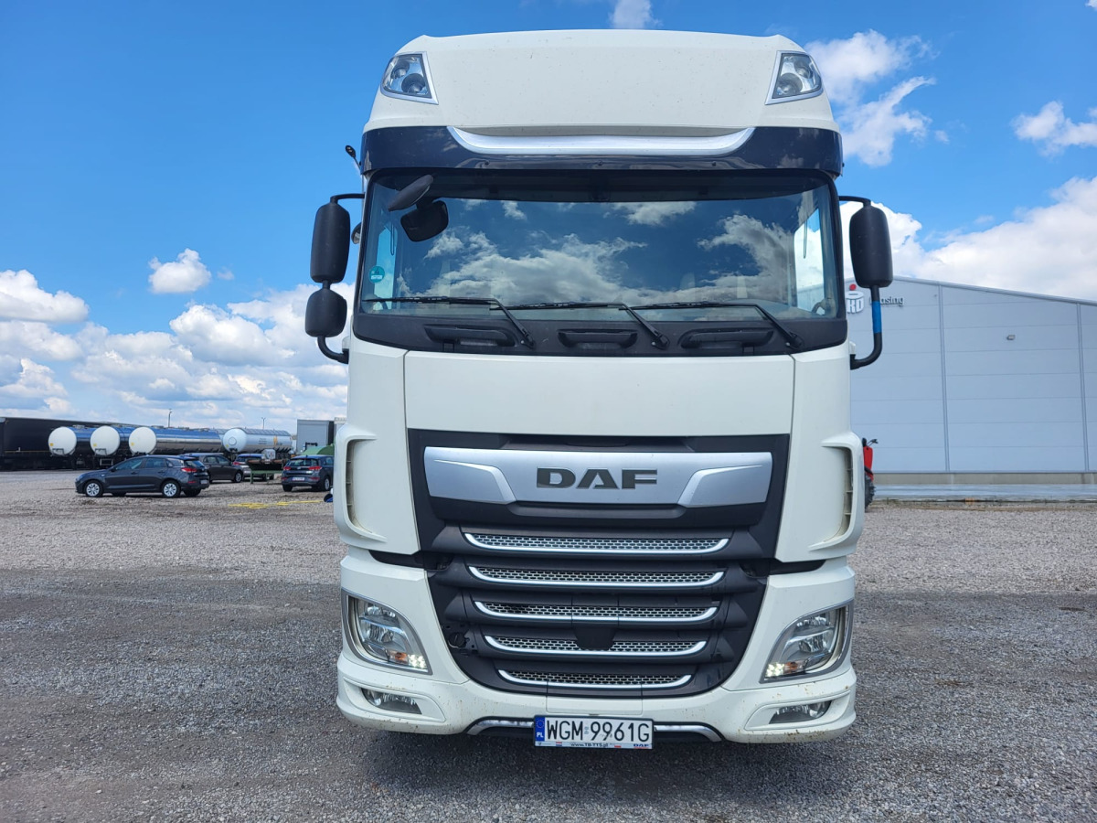 DAF XF 480 FT 4X2 SUPER SPACE CAB CIĄGNIK SIODŁOWY - Tractor unit: picture 2 DAF XF 480 FT 4X2 SUPER SPACE CAB CIĄGNIK SIODŁOWY - Tractor unit: picture 2
