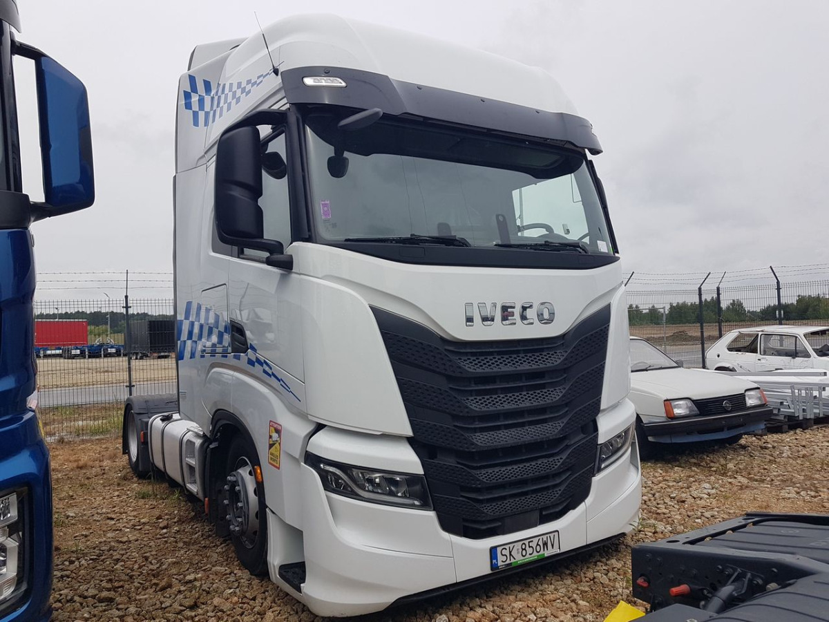 IVECO AS440ST/FP LT CIĄGNIK SIODŁOWY - Tractor unit: picture 1 IVECO AS440ST/FP LT CIĄGNIK SIODŁOWY - Tractor unit: picture 1