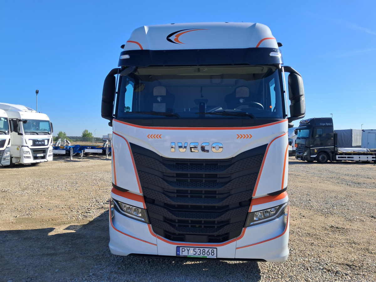 IVECO AS440ST/FP LT LNG CIĄGNIK SIODŁOWY - Tractor unit: picture 2 IVECO AS440ST/FP LT LNG CIĄGNIK SIODŁOWY - Tractor unit: picture 2