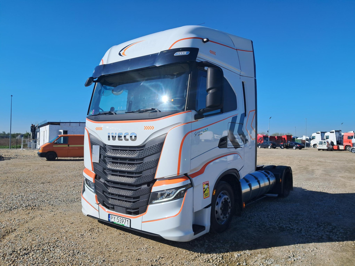 IVECO AS440ST/FP LT LNG CIĄGNIK SIODŁOWY - Tractor unit: picture 3 IVECO AS440ST/FP LT LNG CIĄGNIK SIODŁOWY - Tractor unit: picture 3