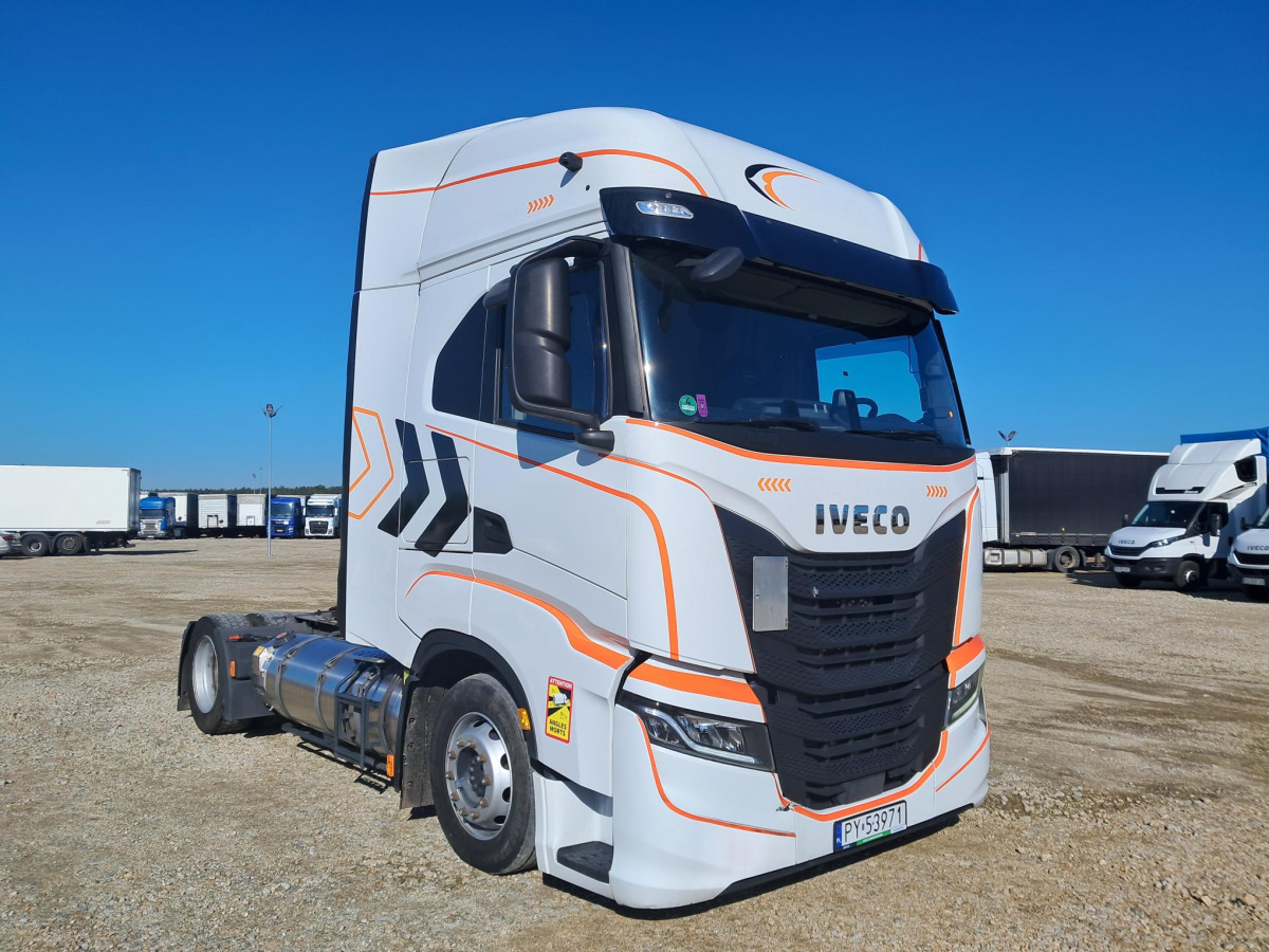 IVECO AS440ST/FP LT LNG CIĄGNIK SIODŁOWY - Tractor unit: picture 1 IVECO AS440ST/FP LT LNG CIĄGNIK SIODŁOWY - Tractor unit: picture 1