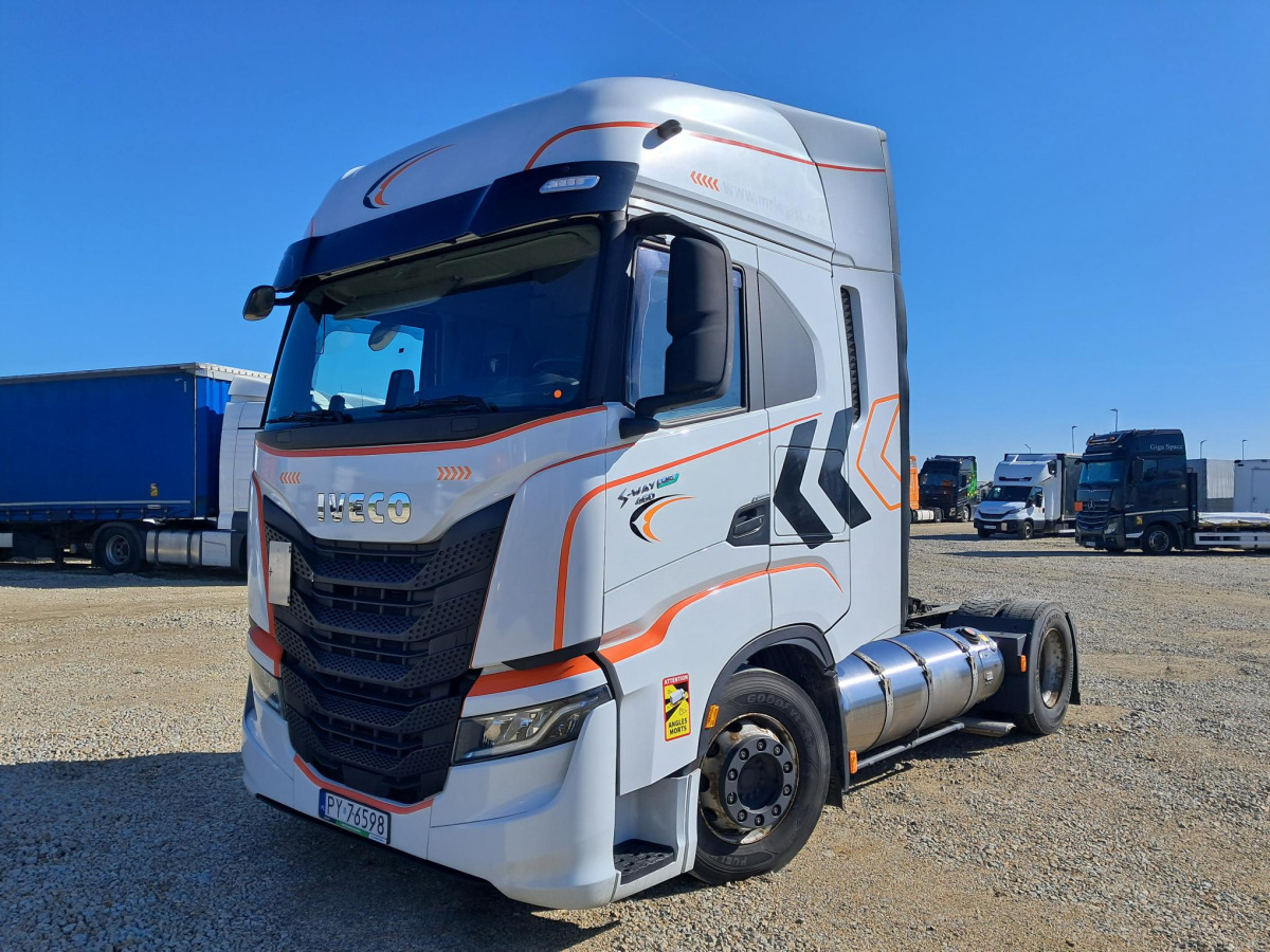 IVECO AS440ST/FP LT LNG CIĄGNIK SIODŁOWY - Tractor unit: picture 3 IVECO AS440ST/FP LT LNG CIĄGNIK SIODŁOWY - Tractor unit: picture 3