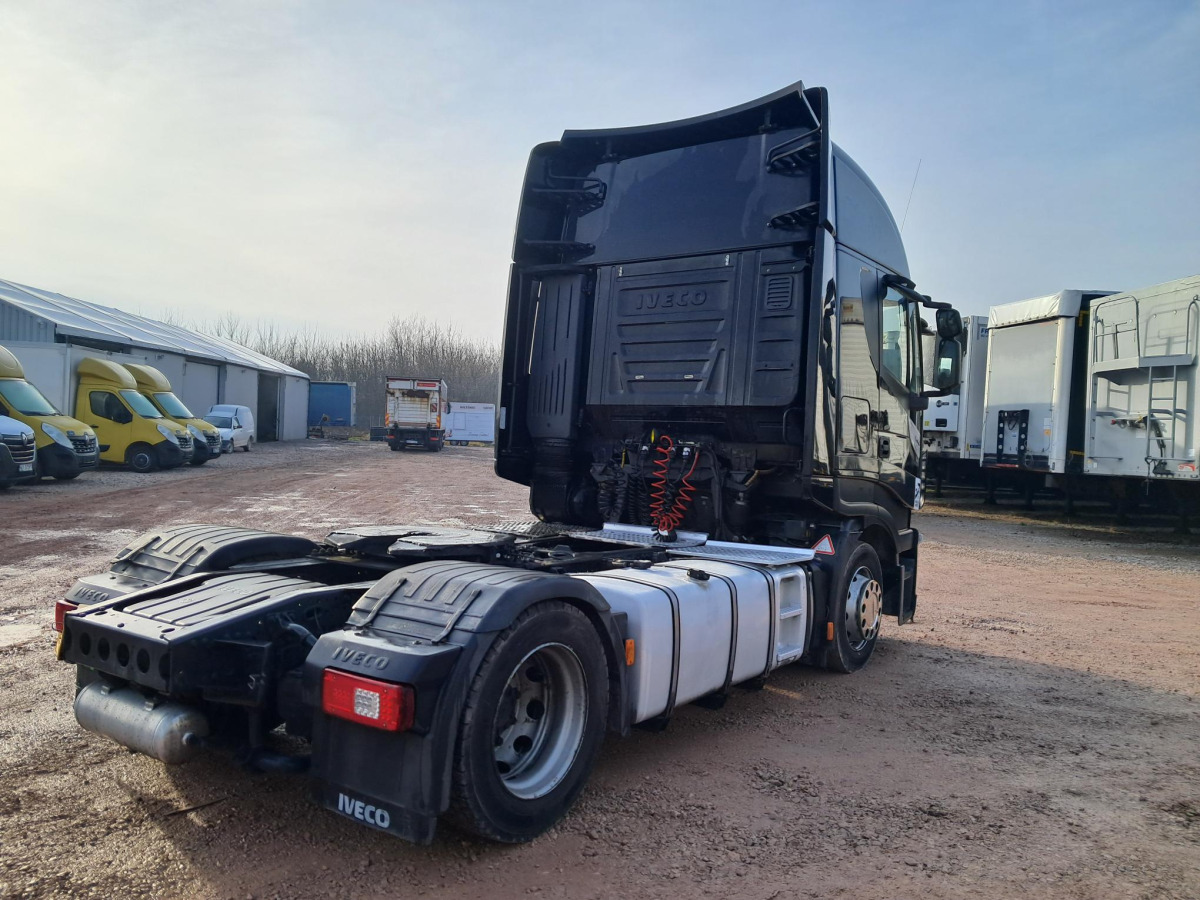 IVECO AS440T/ FP LT CIĄGNIK SIODŁOWY - Tractor unit: picture 4 IVECO AS440T/ FP LT CIĄGNIK SIODŁOWY - Tractor unit: picture 4