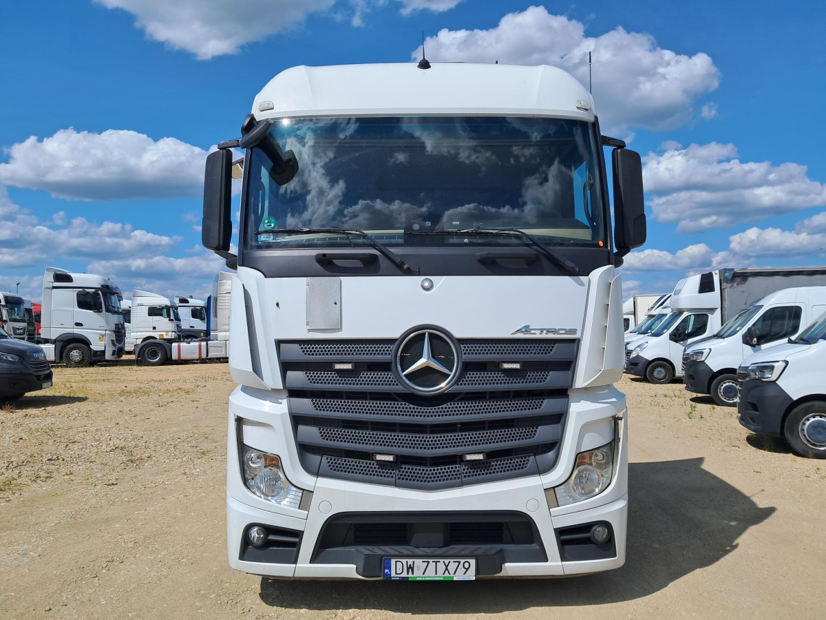 MERCEDES BENZ ACTROS CIĄGNIK SIODŁOWY - Tractor unit: picture 3 MERCEDES BENZ ACTROS CIĄGNIK SIODŁOWY - Tractor unit: picture 3
