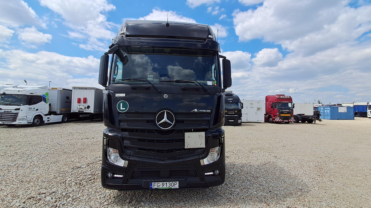 MERCEDES BENZ ACTROS CIĄGNIK SIODŁOWY - Tractor unit: picture 2 MERCEDES BENZ ACTROS CIĄGNIK SIODŁOWY - Tractor unit: picture 2