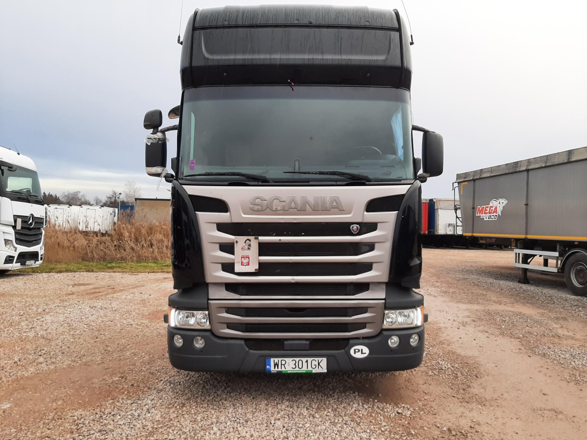 SCANIA R450 CIĄGNIK SIODŁOWY - Tractor unit: picture 3 SCANIA R450 CIĄGNIK SIODŁOWY - Tractor unit: picture 3