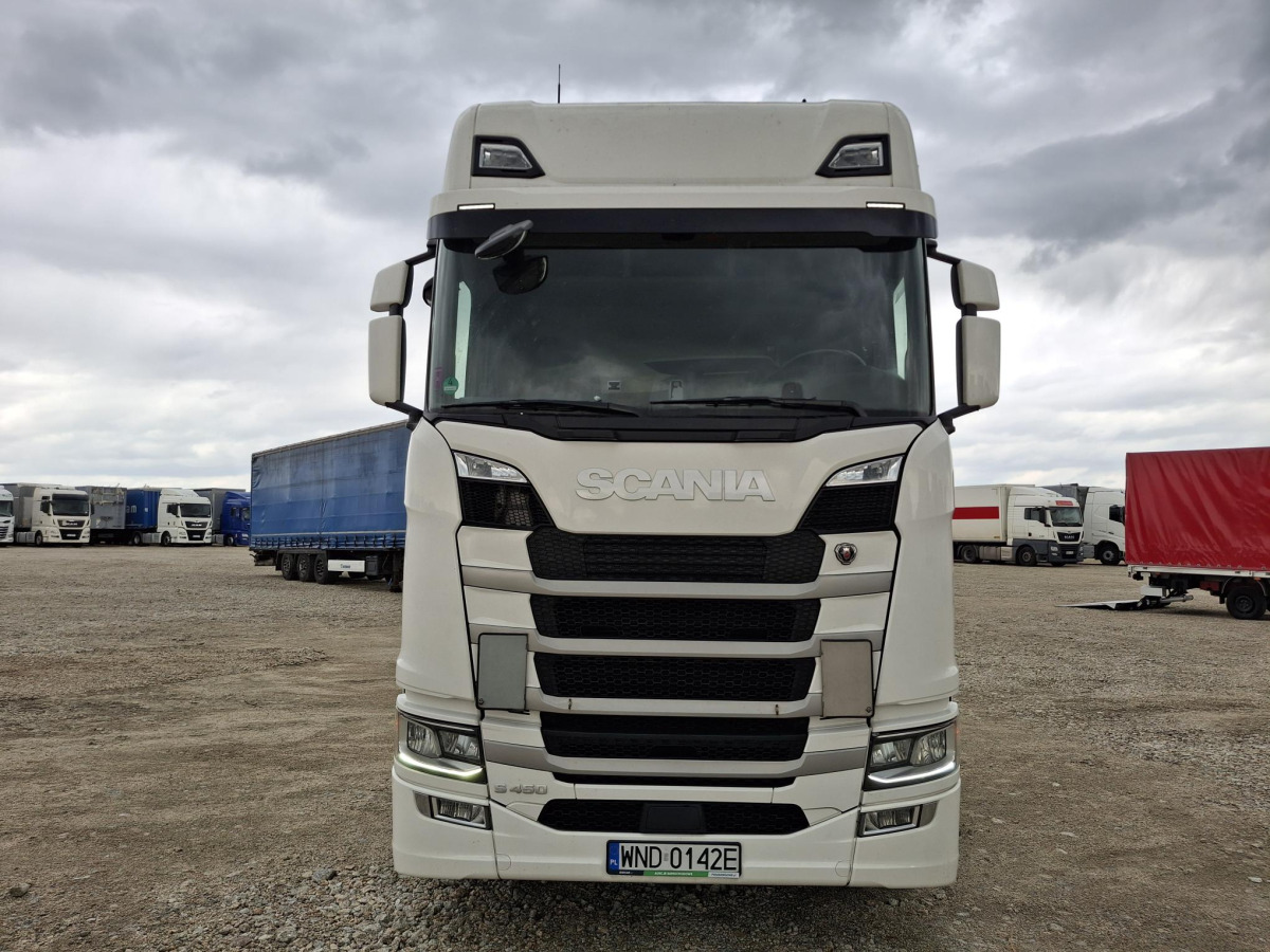 SCANIA S450 CIĄGNIK SIODŁOWY - Tractor unit: picture 4 SCANIA S450 CIĄGNIK SIODŁOWY - Tractor unit: picture 4
