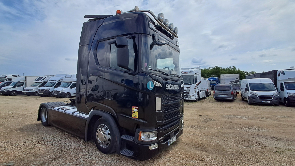 SCANIA S450 CIĄGNIK SIODŁOWY - Tractor unit: picture 1 SCANIA S450 CIĄGNIK SIODŁOWY - Tractor unit: picture 1