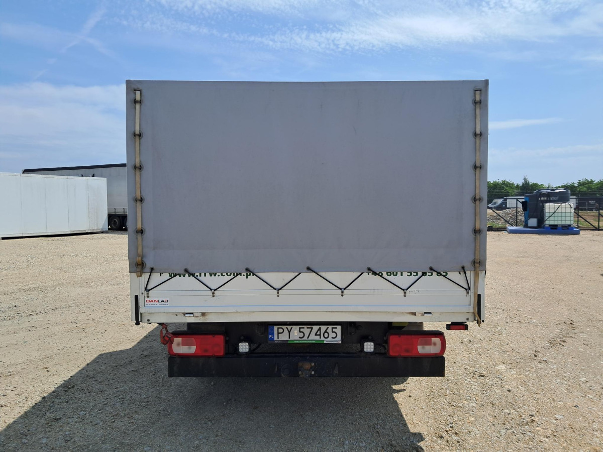 VOLKSWAGEN CRAFTER DOKA - Combi van: picture 5 VOLKSWAGEN CRAFTER DOKA - Combi van: picture 5