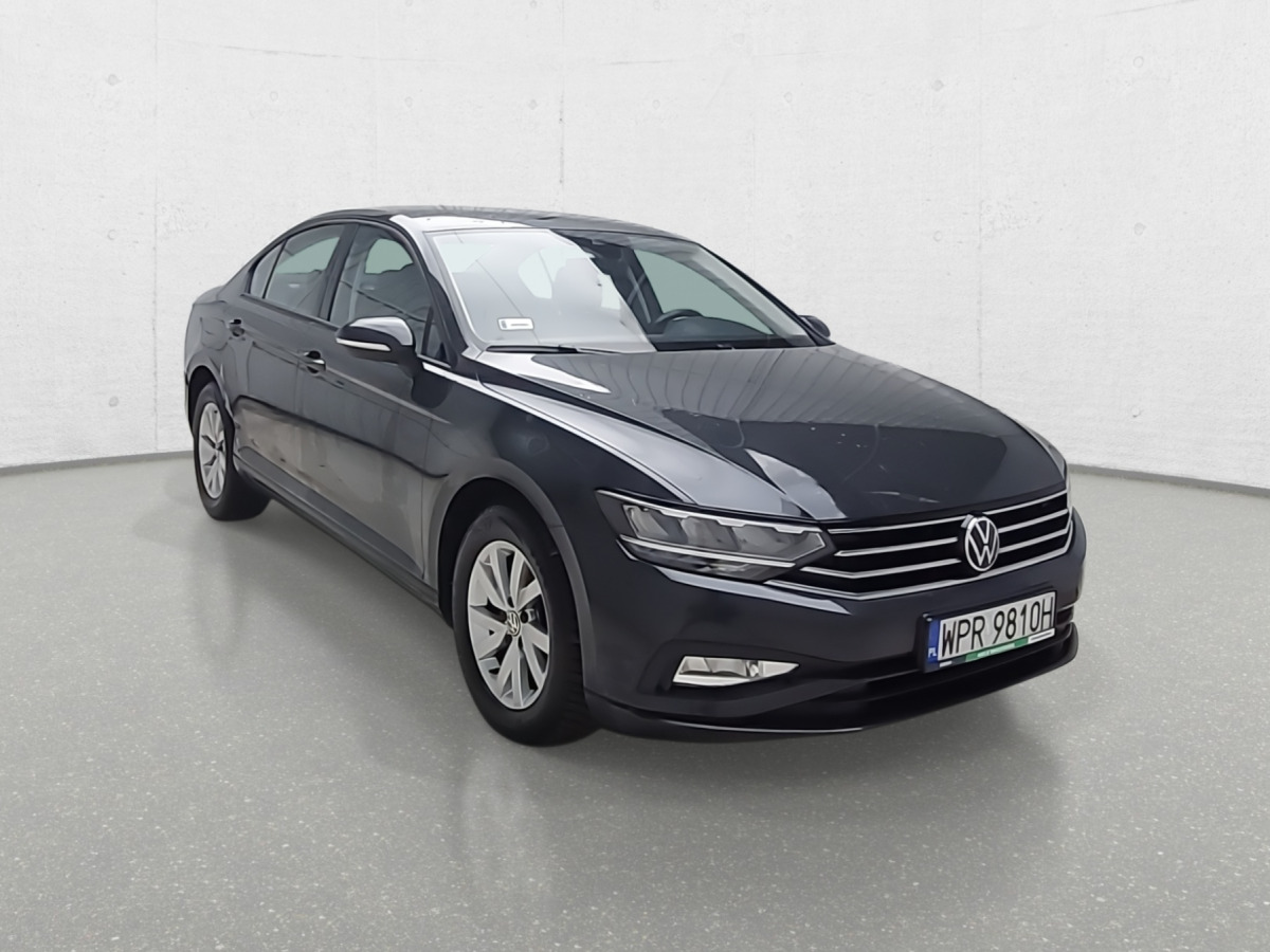 VOLKSWAGEN PASSAT SEDAN - Car: picture 2 VOLKSWAGEN PASSAT SEDAN - Car: picture 2