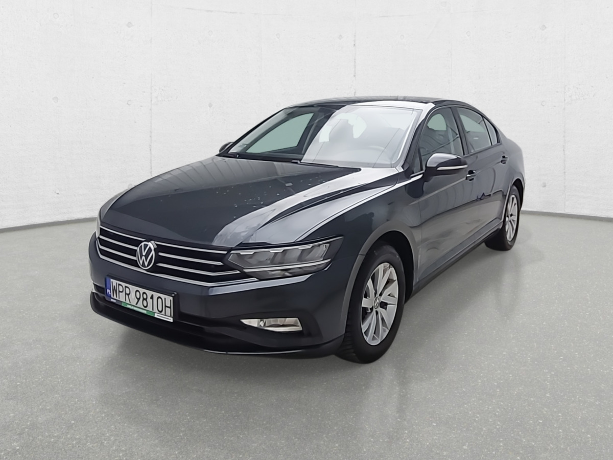 VOLKSWAGEN PASSAT SEDAN - Car: picture 4 VOLKSWAGEN PASSAT SEDAN - Car: picture 4