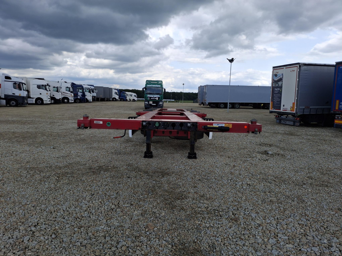WIELTON NS3P KONTENEROWA - Closed box trailer: picture 2 WIELTON NS3P KONTENEROWA - Closed box trailer: picture 2
